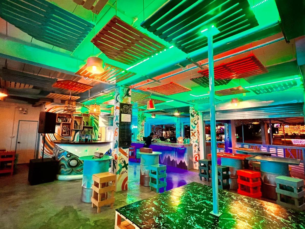 Hostel Bodega Krabi Ao Nang Zewnętrze zdjęcie