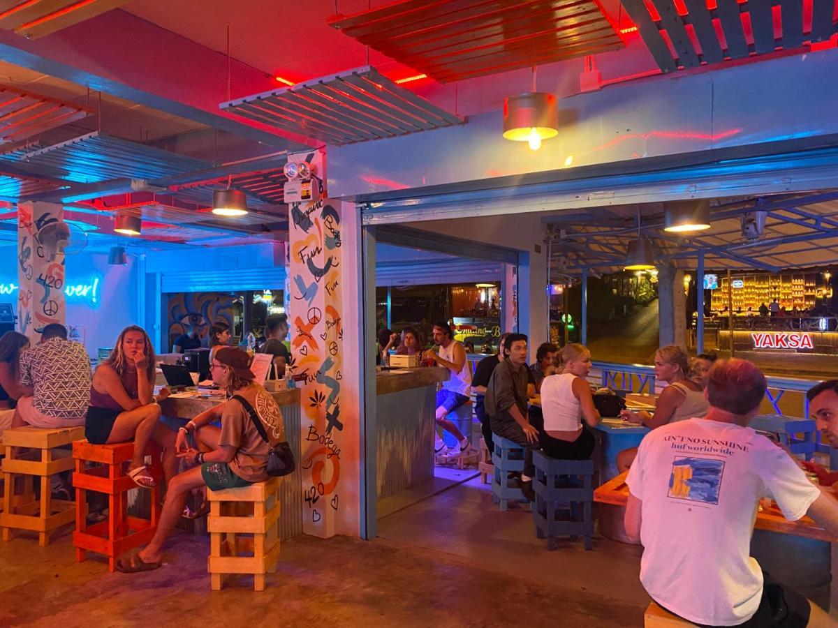 Hostel Bodega Krabi Ao Nang Zewnętrze zdjęcie